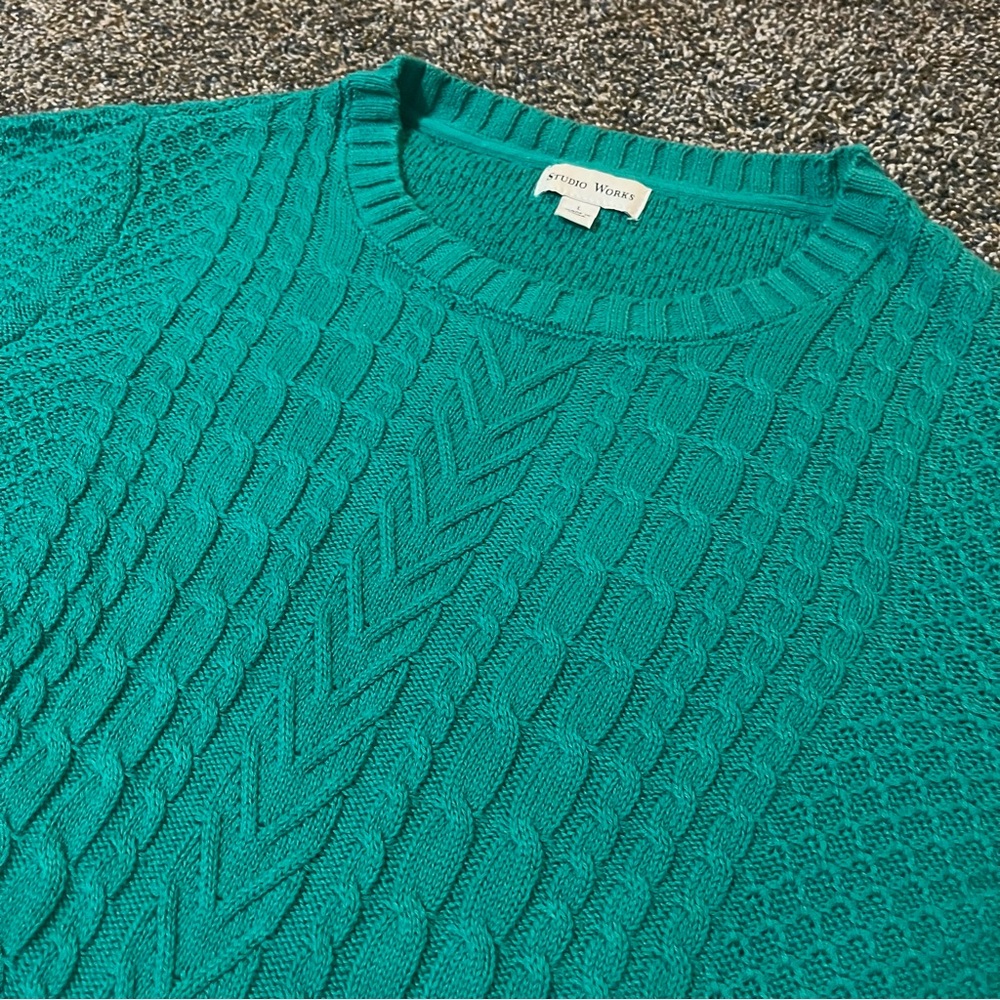 Studio Works women’s large green cable knit crewneck sweater 100% cotton fall